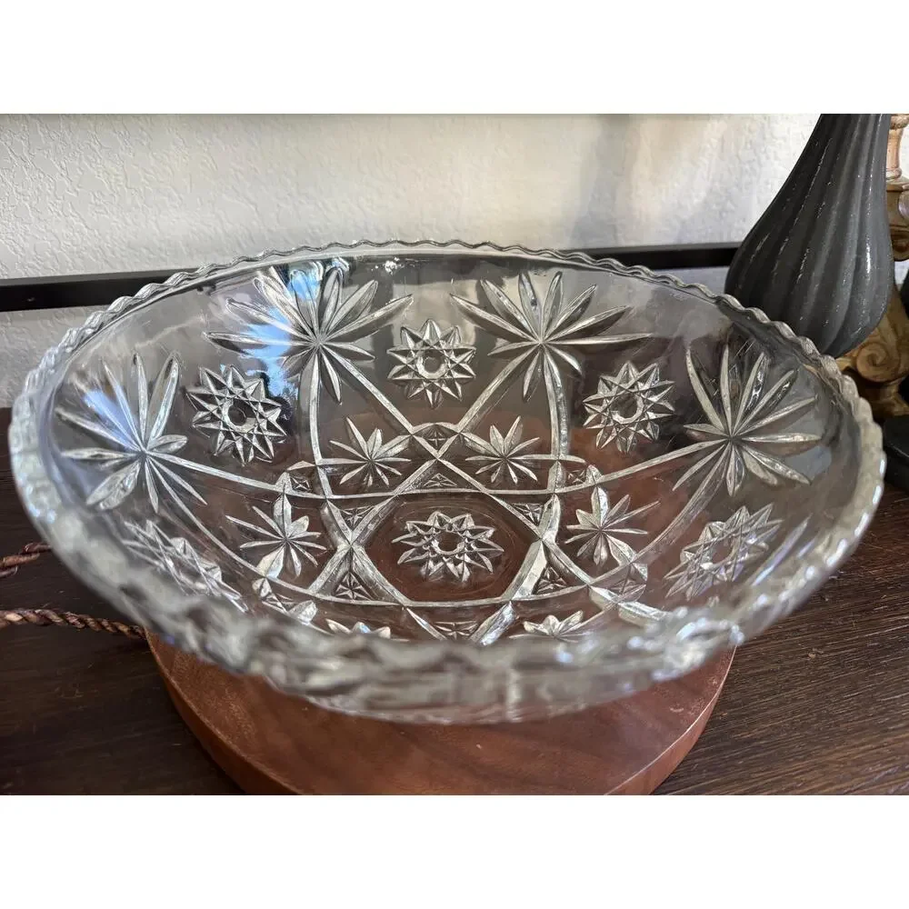 Vintage Anchor Hocking EAPC Glass Bowl 10.5
